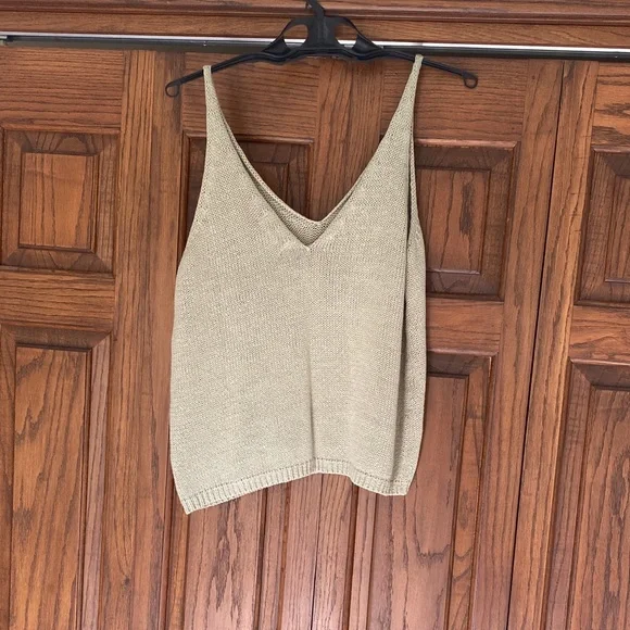 H&M Sage Green Knit Tank - Picture 3 of 5